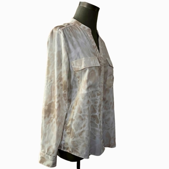Women’s Blouse CALVIN KLEIN Animal Print Shirt V-neck Blouse Chiffon Shirt Top - Picture 4 of 8